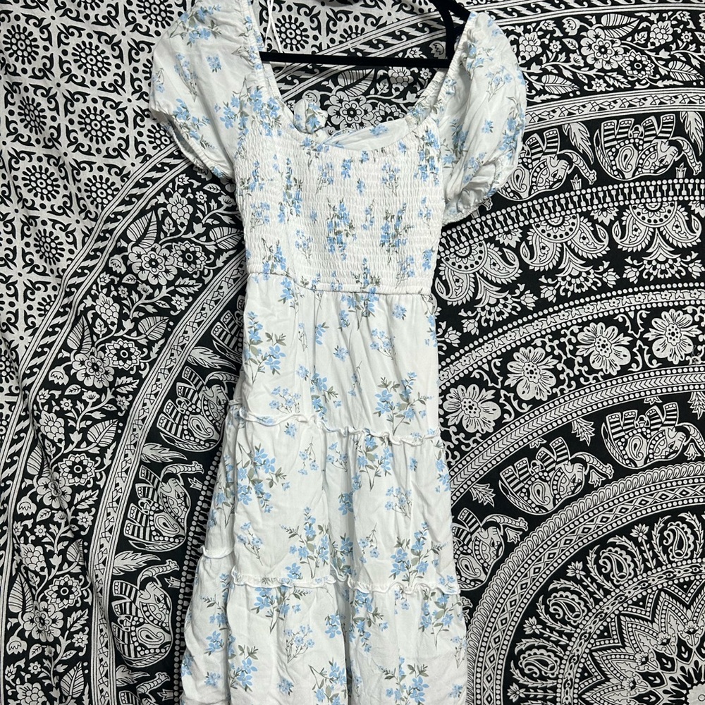 adorable hollister summer dress